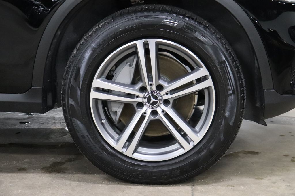 2020 Mercedes-Benz GLC-Class Image 27