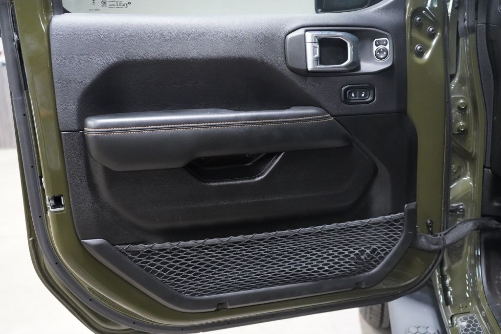 2024 Jeep Wrangler Image 9