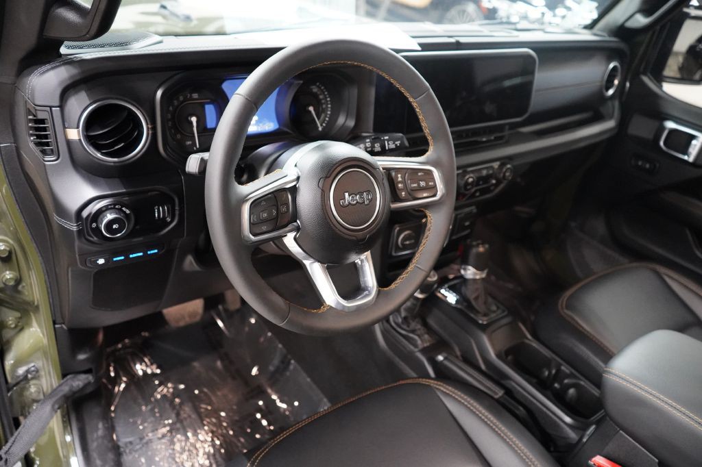 2024 Jeep Wrangler Image 11