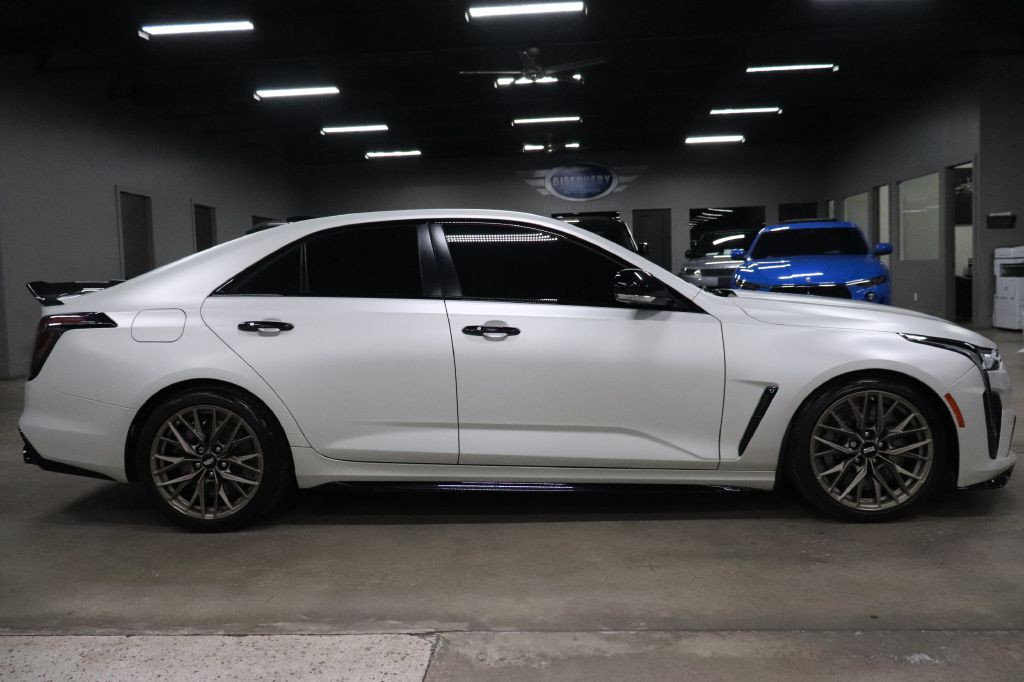 2022 Cadillac Ct4-v Image 6