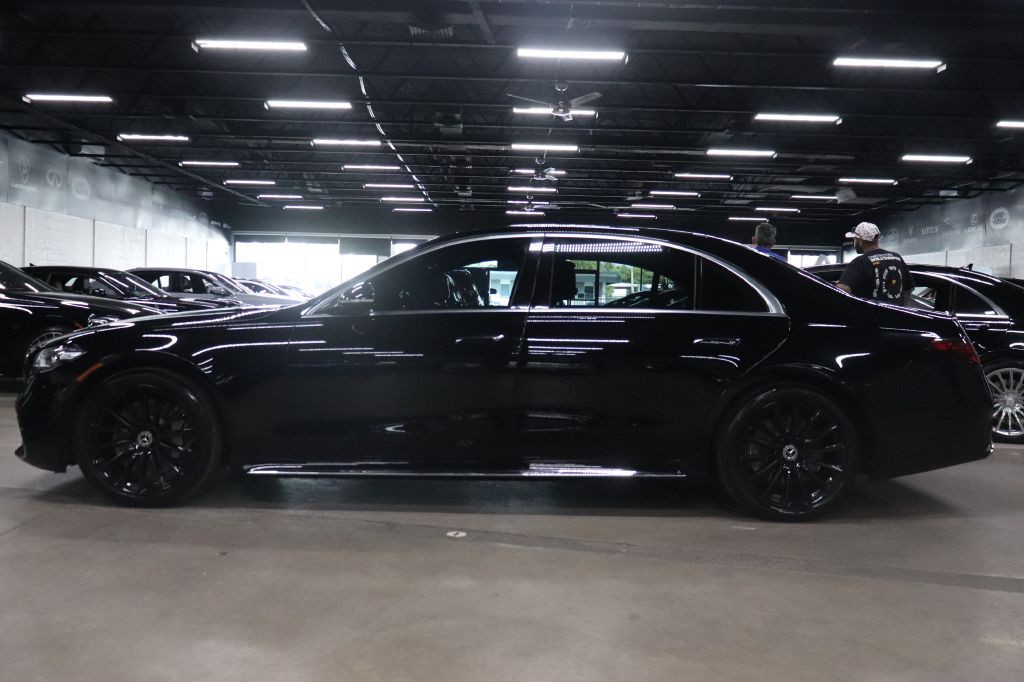 2021 Mercedes-Benz S-Class Image 2
