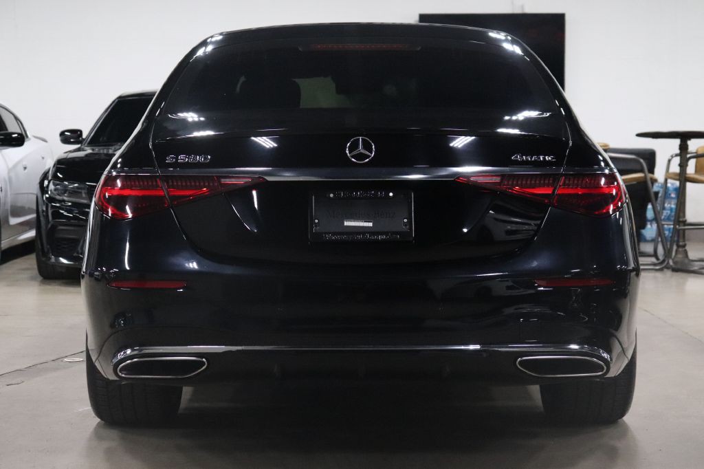 2021 Mercedes-Benz S-Class Image 4