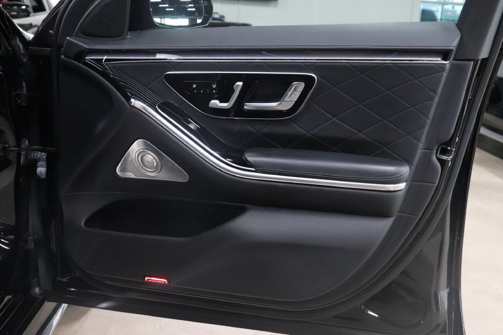 2021 Mercedes-Benz S-Class Image 25