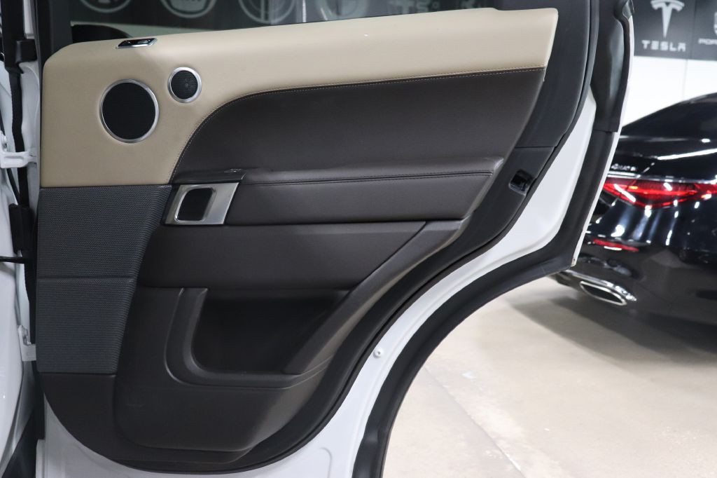 2021 Land Rover Range Rover Sport Image 17
