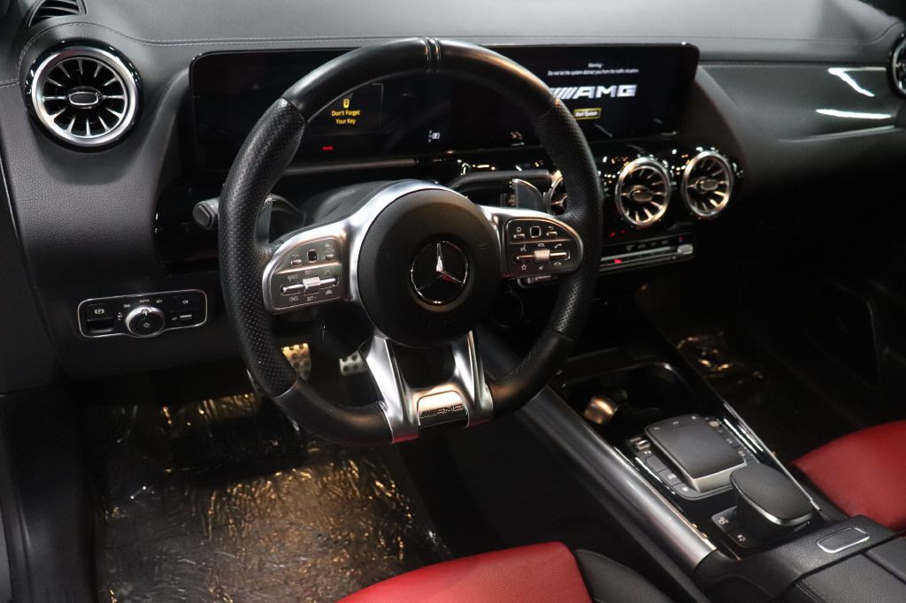 2022 Mercedes-Benz GLA-Class Image 10