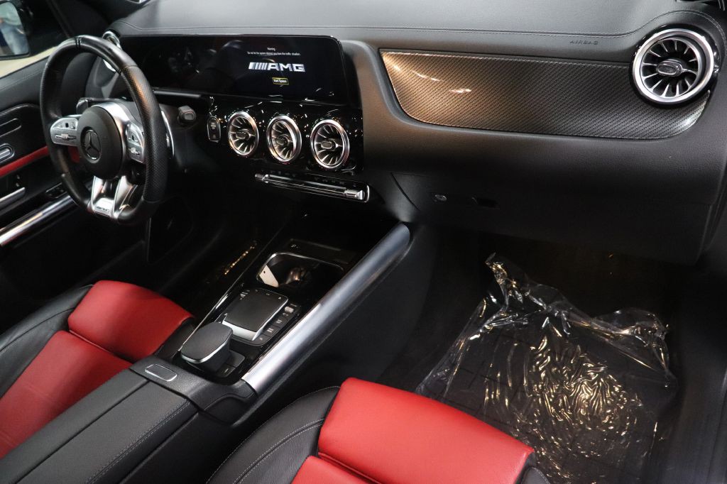 2022 Mercedes-Benz GLA-Class Image 26