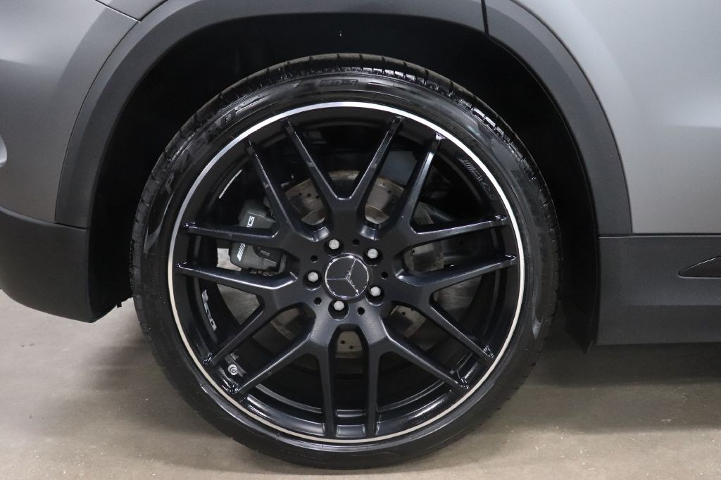 2022 Mercedes-Benz GLA-Class Image 32