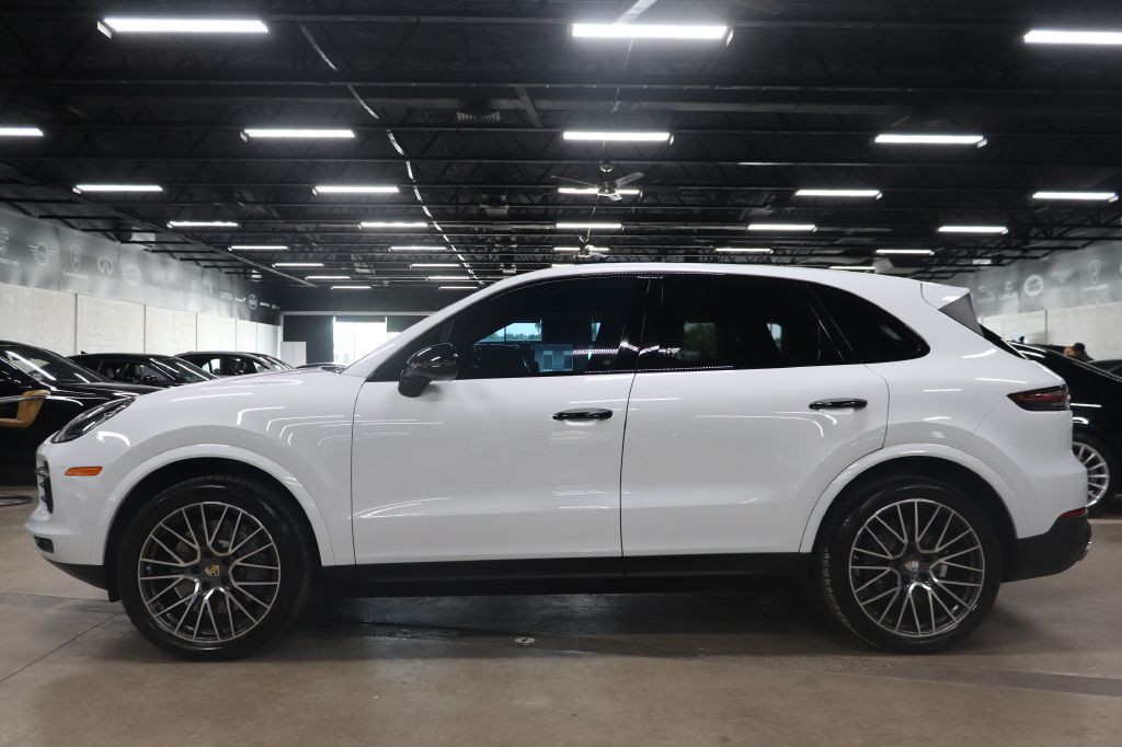 2019 Porsche Cayenne Image 2