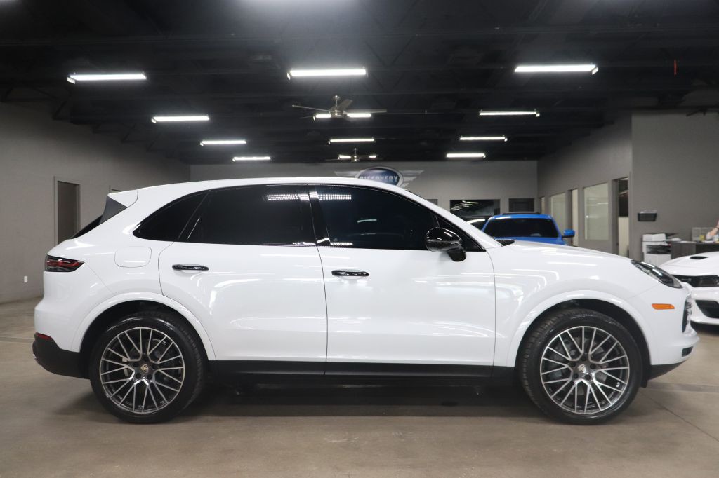 2019 Porsche Cayenne Image 6
