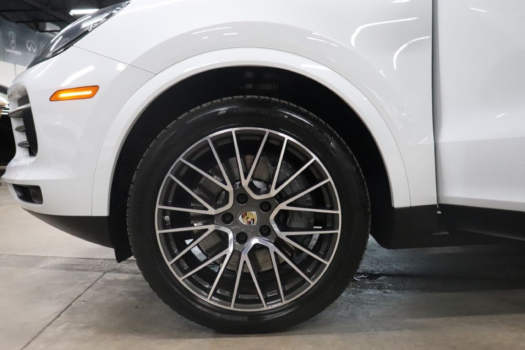 2019 Porsche Cayenne Image 34