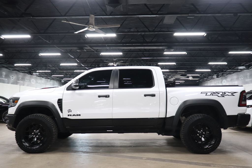 2022 RAM 1500 Image 2