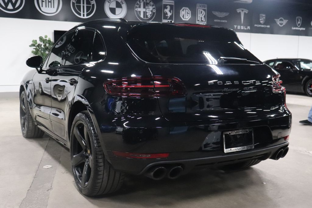 2018 Porsche Macan Image 3