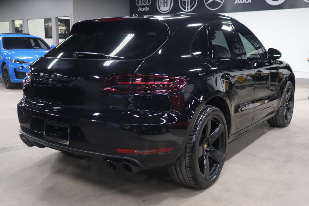 2018 Porsche Macan Image 5