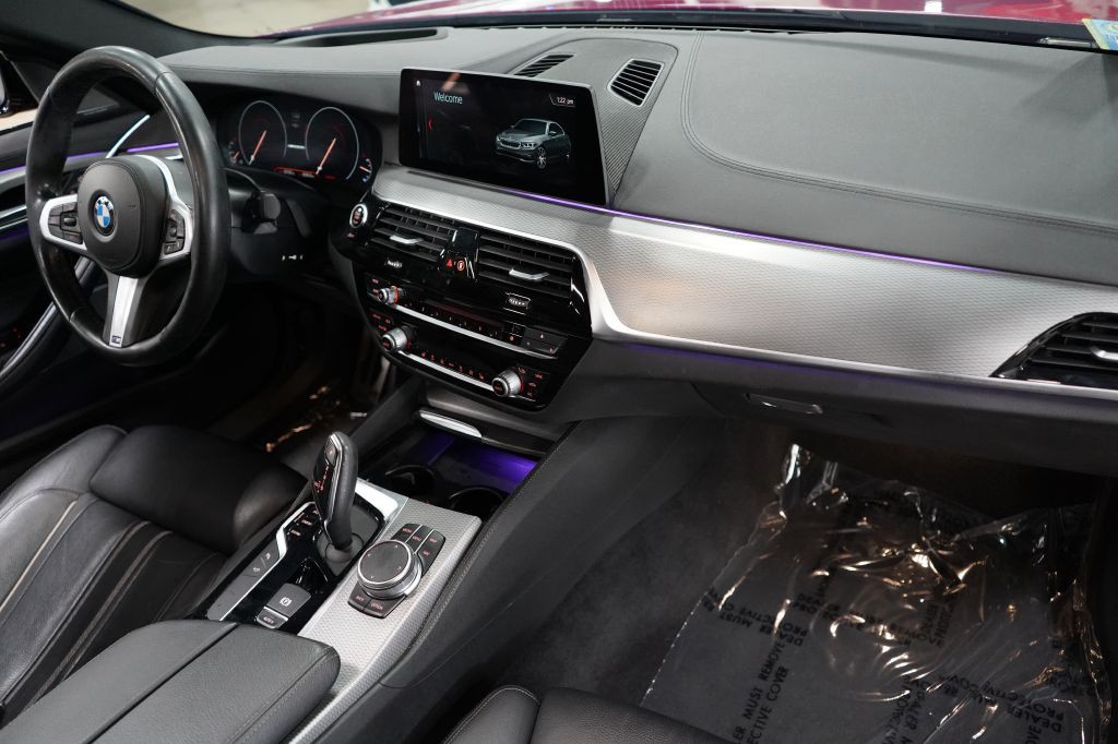 2019 BMW 5 Series Image 39