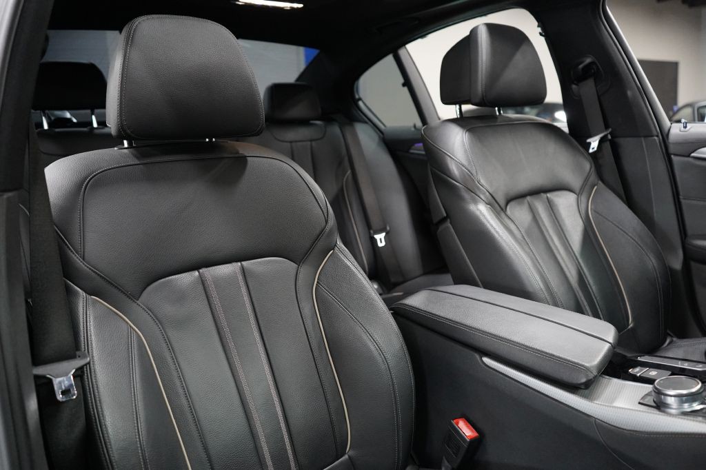 2019 BMW 5 Series Image 40
