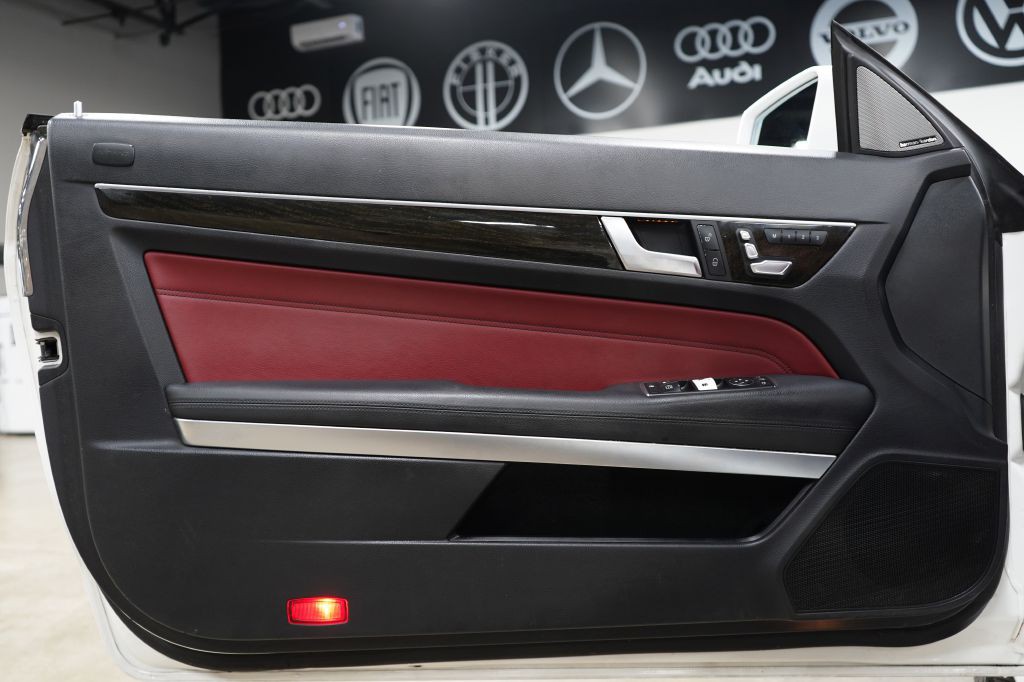 2016 Mercedes-Benz E-Class Image 15