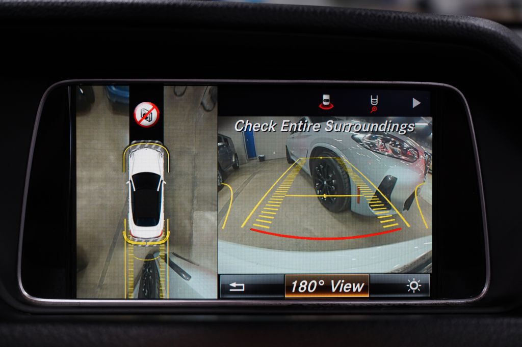 2016 Mercedes-Benz E-Class Image 20