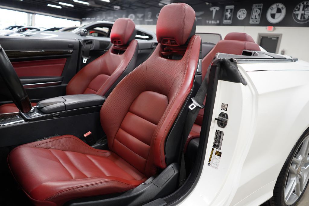 2016 Mercedes-Benz E-Class Image 25