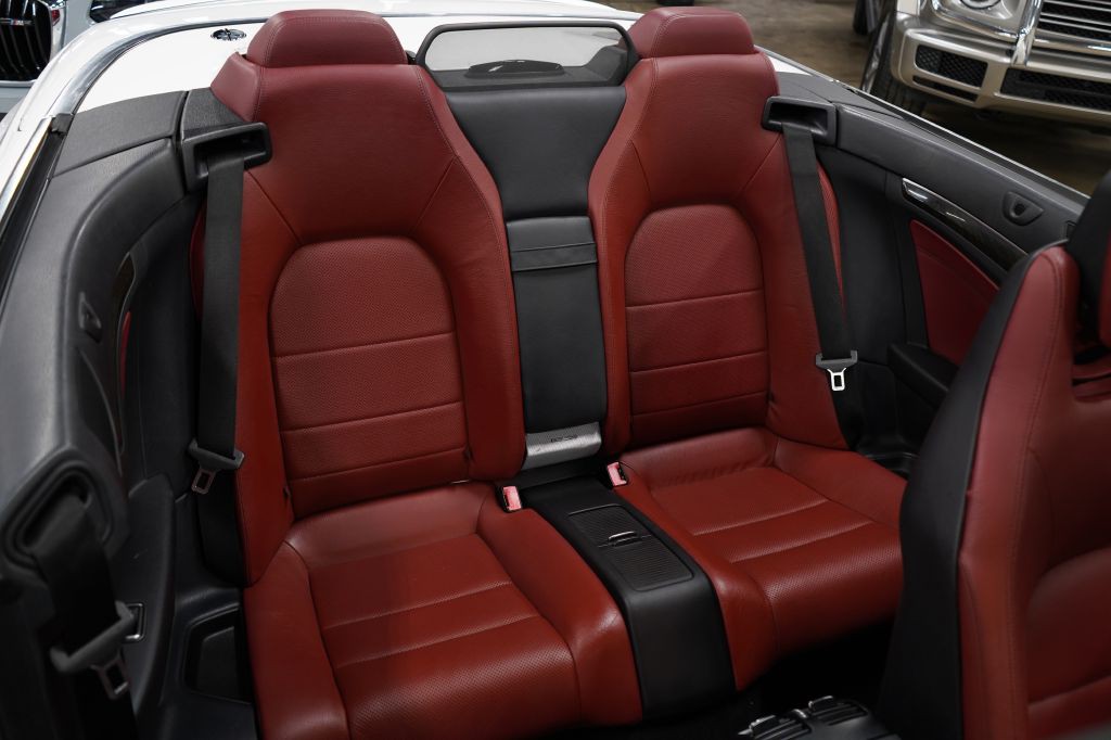 2016 Mercedes-Benz E-Class Image 41