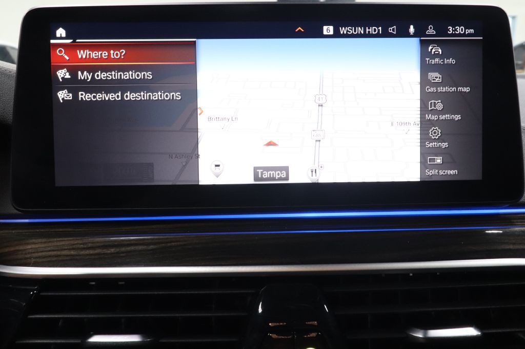 2022 BMW 5 Series Image 27