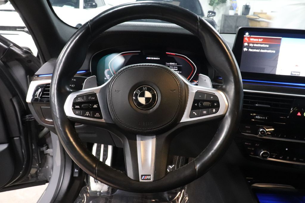 2022 BMW 5 Series Image 28