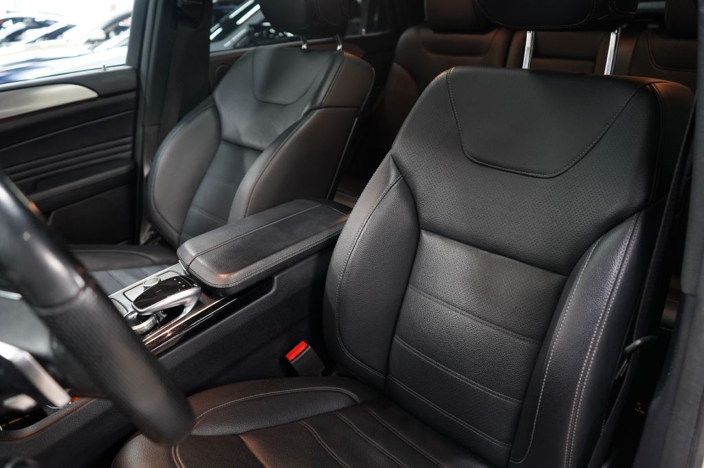 2018 Mercedes-Benz GLE-Class Image 12