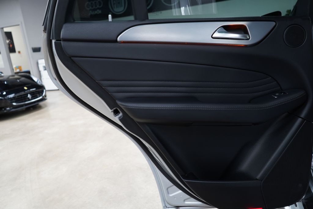2018 Mercedes-Benz GLE-Class Image 13