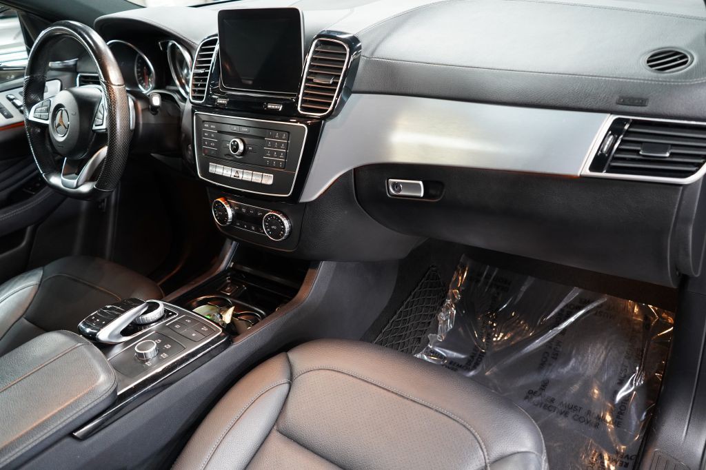 2018 Mercedes-Benz GLE-Class Image 24