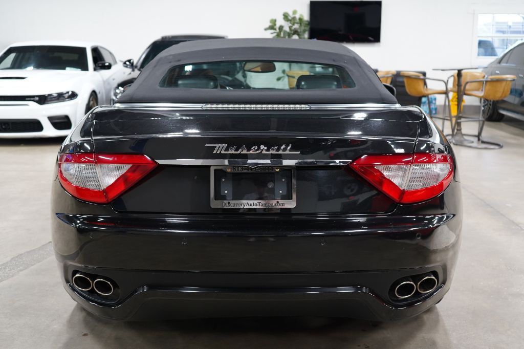 2012 Maserati GranTurismo Image 4