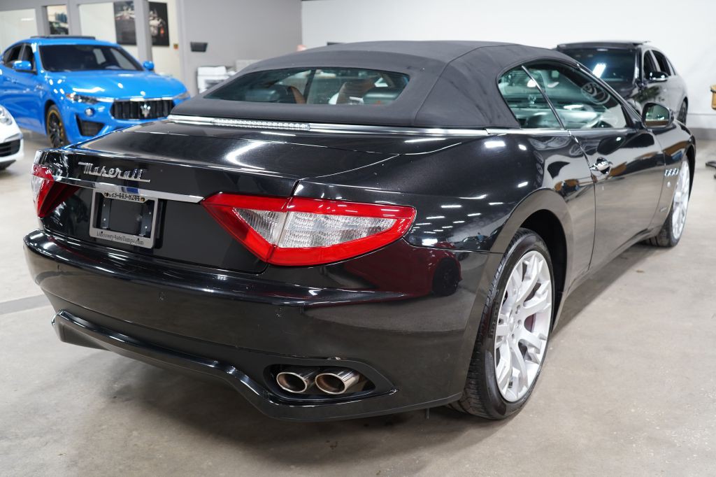 2012 Maserati GranTurismo Image 5