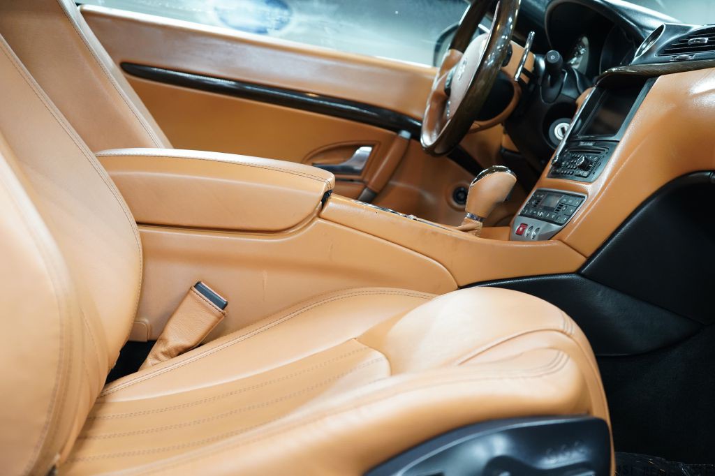2012 Maserati GranTurismo Image 15