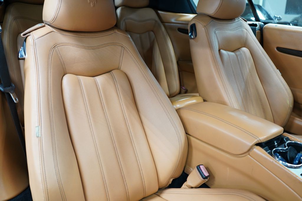 2012 Maserati GranTurismo Image 17