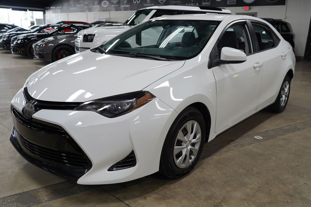 2018 Toyota Corolla Image 1