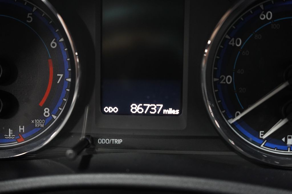 2018 Toyota Corolla Image 17