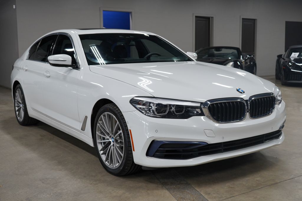 2020 BMW 5 Series Image 7