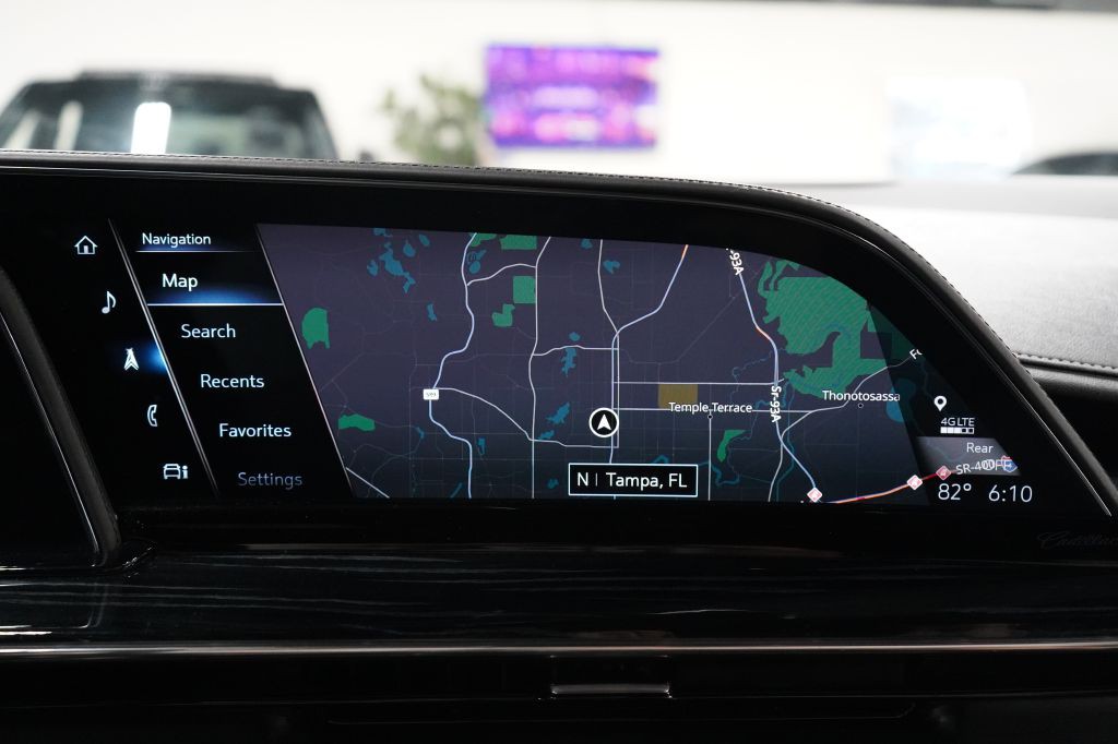 2021 Cadillac Escalade Image 13