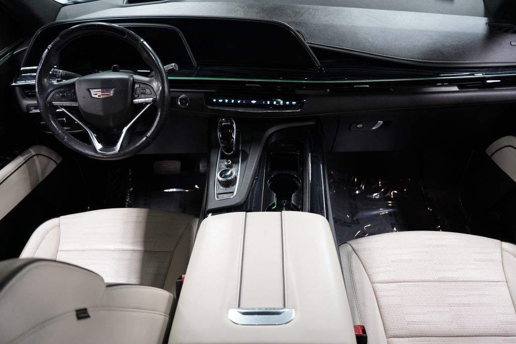 2021 Cadillac Escalade Image 19