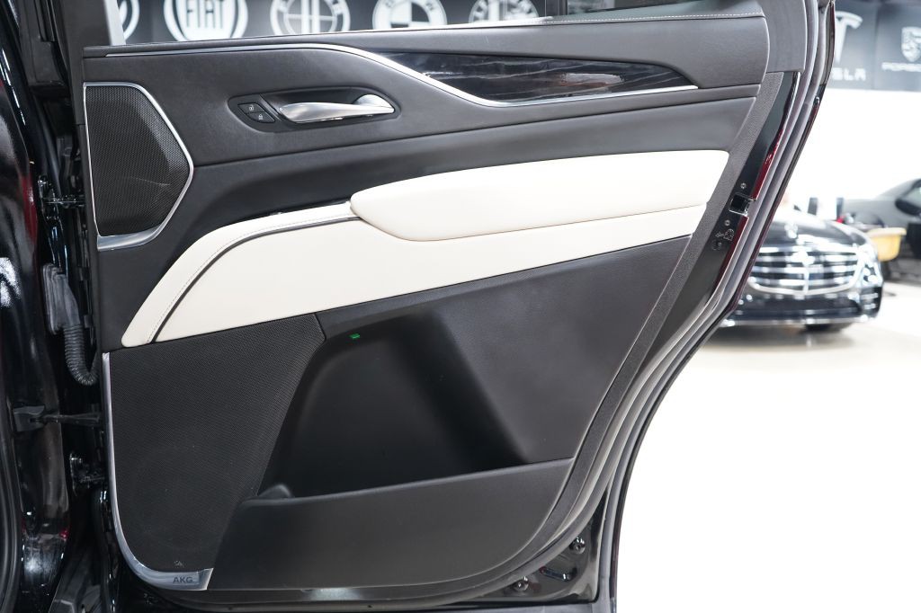 2021 Cadillac Escalade Image 26