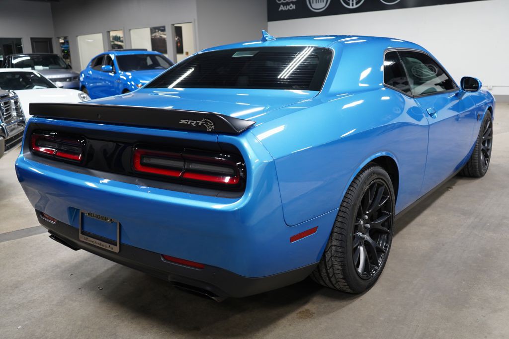 2016 Dodge Challenger Image 5