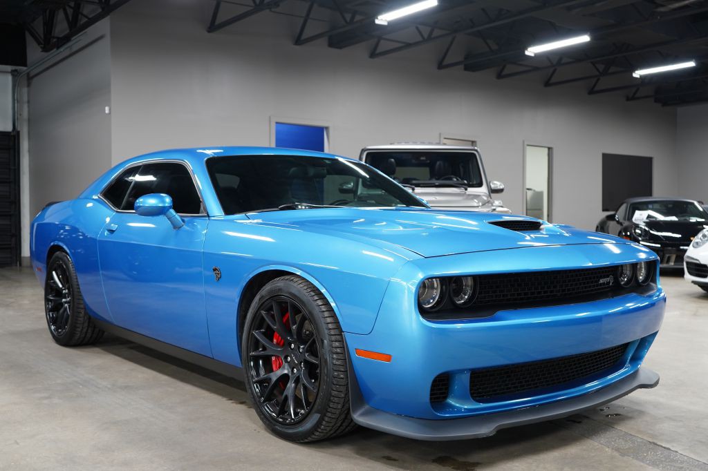 2016 Dodge Challenger Image 7