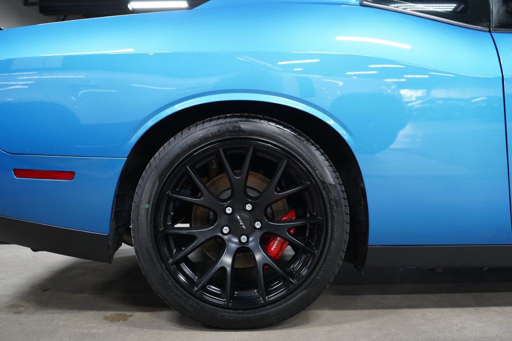 2016 Dodge Challenger Image 31