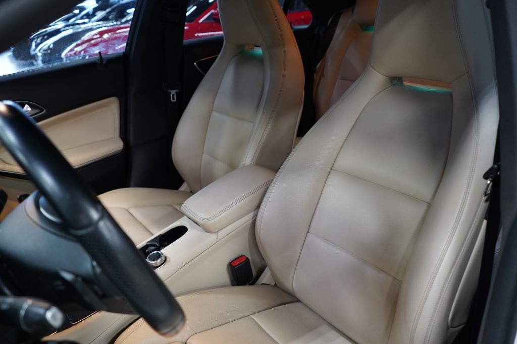 2019 Mercedes-Benz CLA-Class Image 11