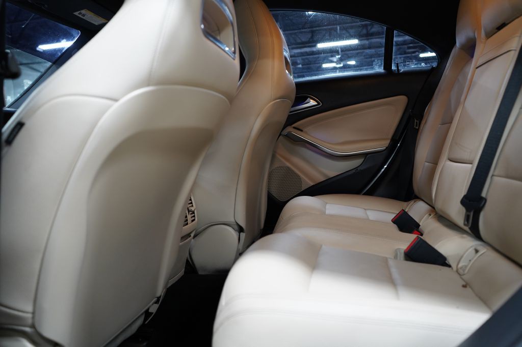 2019 Mercedes-Benz CLA-Class Image 16