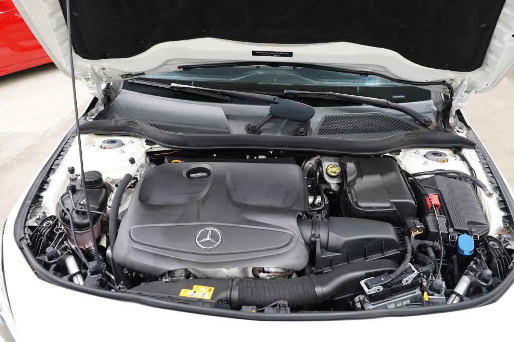 2019 Mercedes-Benz CLA-Class Image 26