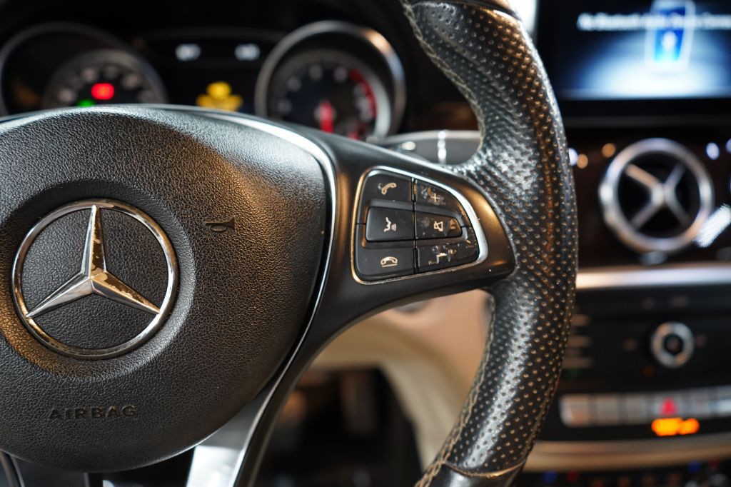 2019 Mercedes-Benz CLA-Class Image 28