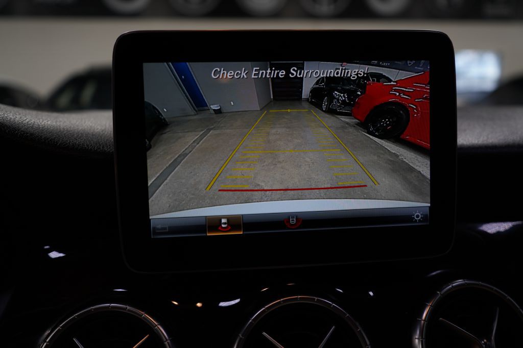 2019 Mercedes-Benz CLA-Class Image 32