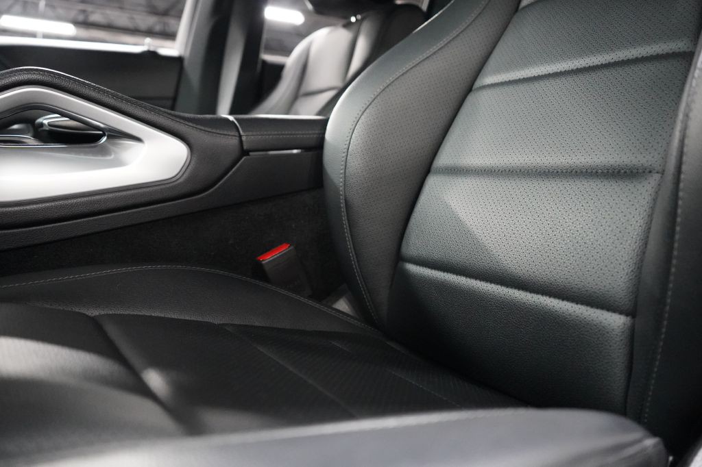 2022 Mercedes-Benz GLE-Class Image 12