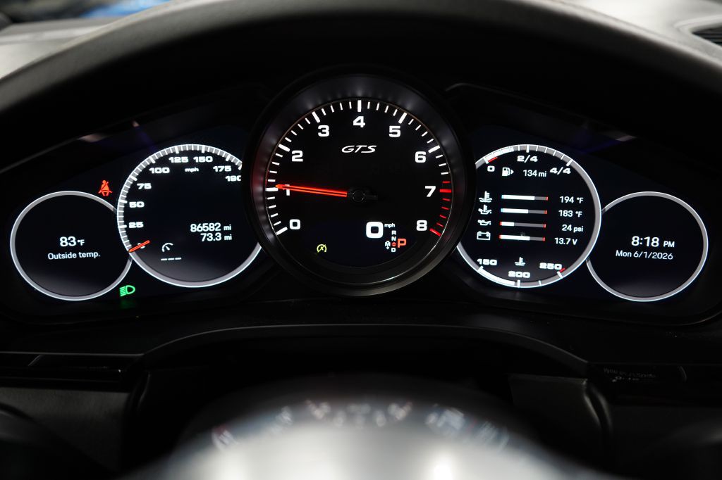2023 Porsche Cayenne Image 18