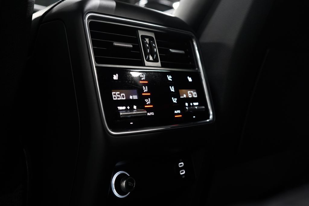 2023 Porsche Cayenne Image 26