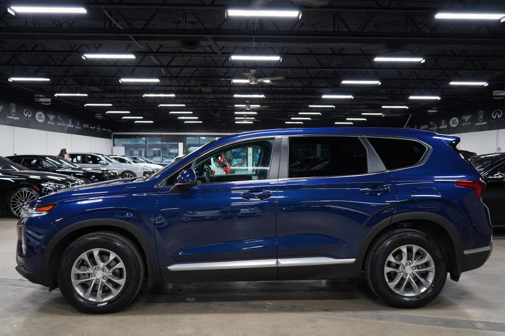 2020 Hyundai Santa Fe Image 2